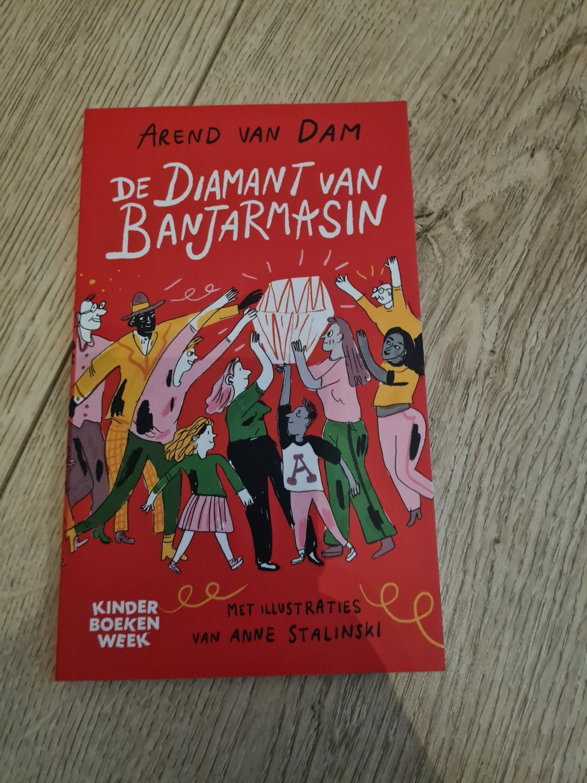 De diamant van Banjarmasin, Boeken, Ophalen of Verzenden, Zo goed als nieuw, Arend van dam