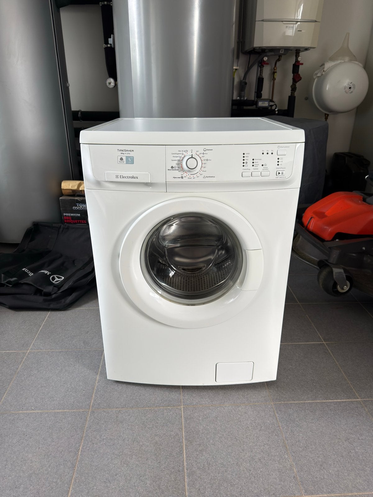 Electrolux EWF146110W - Wasmachine - 6 kg, Ophalen, Gebruikt, 85 tot 90 cm, 1200 tot 1600 toeren