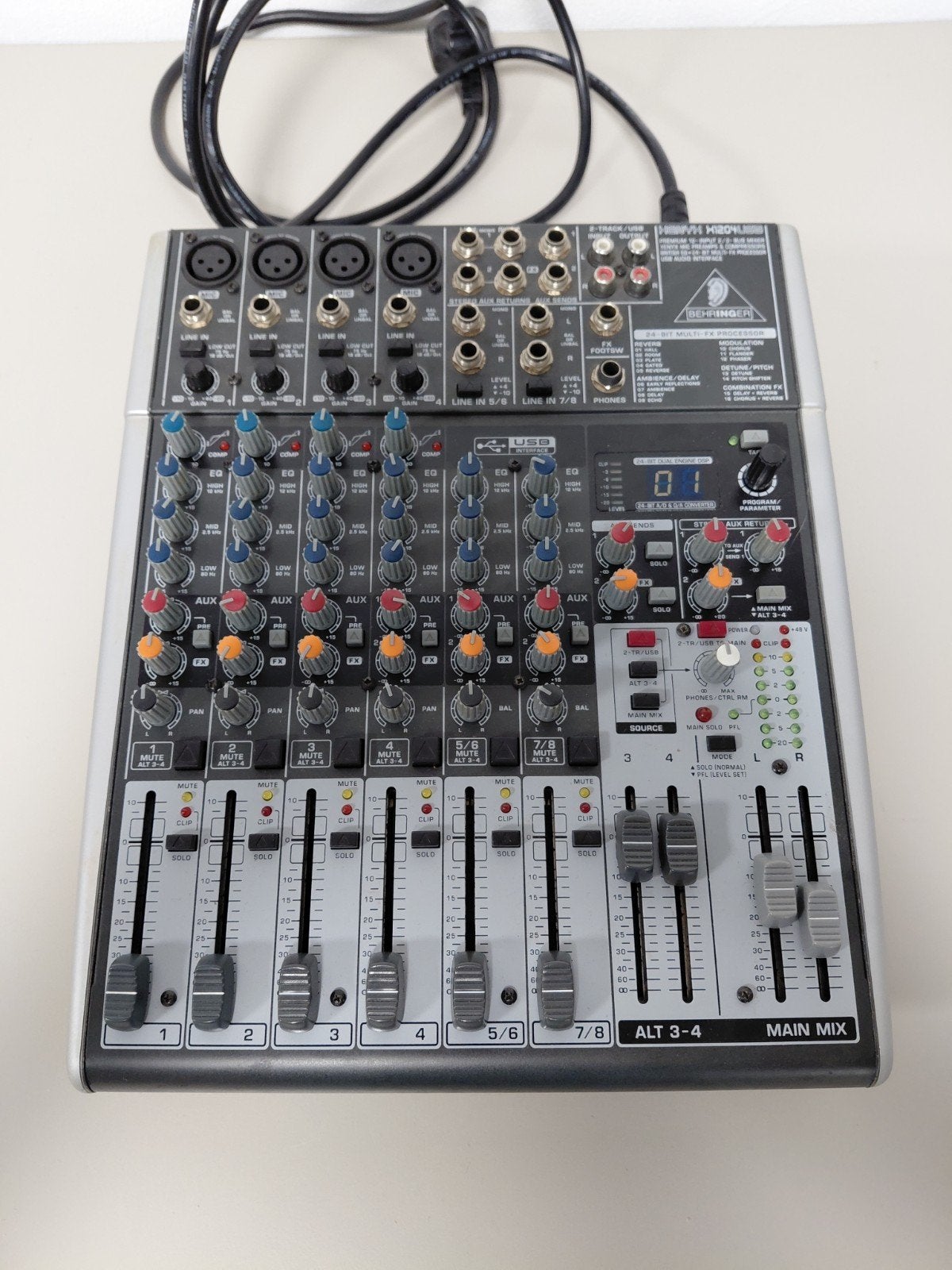 Behringer Xenyx X1204USB Mixer, Ophalen, Zo goed als nieuw, 5 tot 10 kanalen, Microfooningang