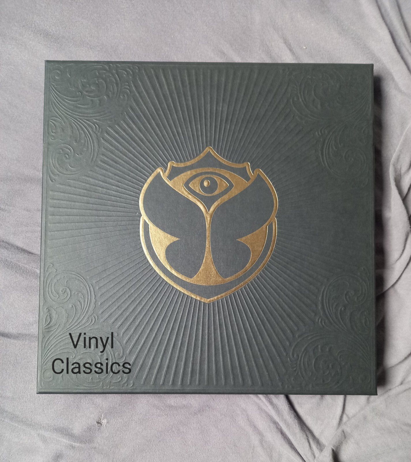 Tomorrowland Vinyl Classics - 15 Years of Magical Music, Boxset, Ophalen of Verzenden, Elektronisch, Boxset
