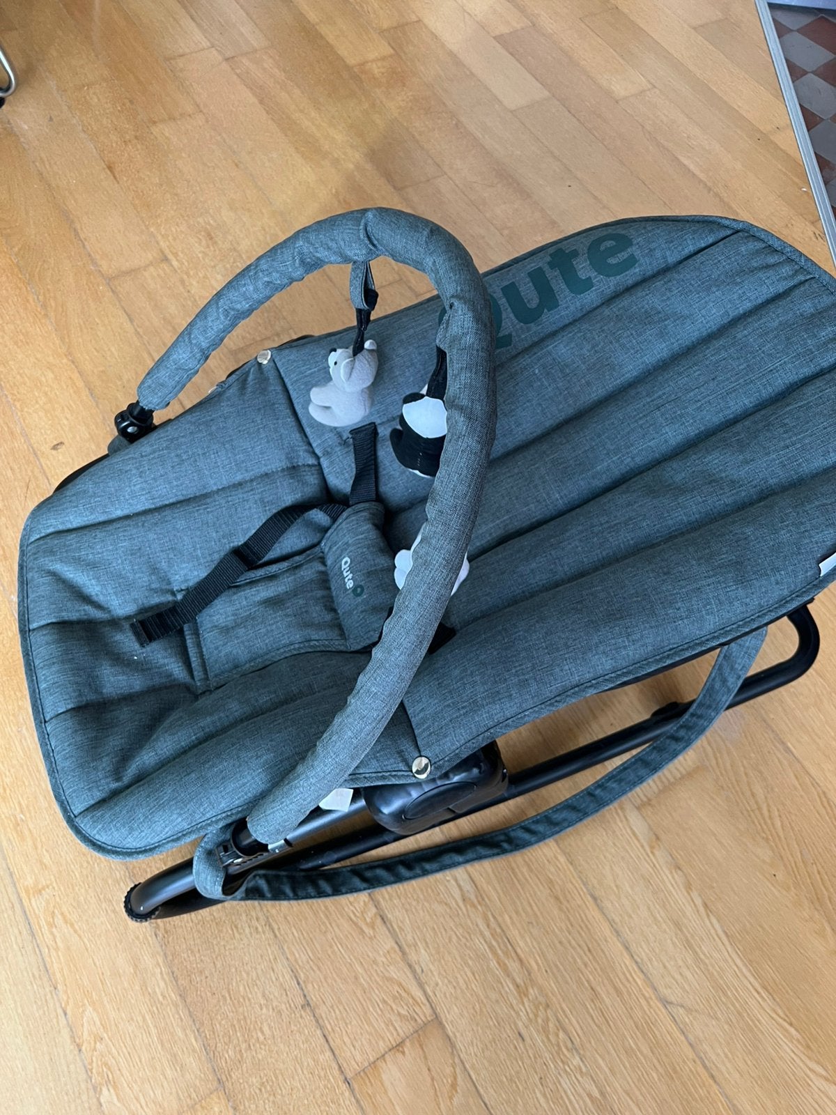 Qute Q-sofa wipstoel, Kinderen en Baby's, Ophalen, Zo goed als nieuw