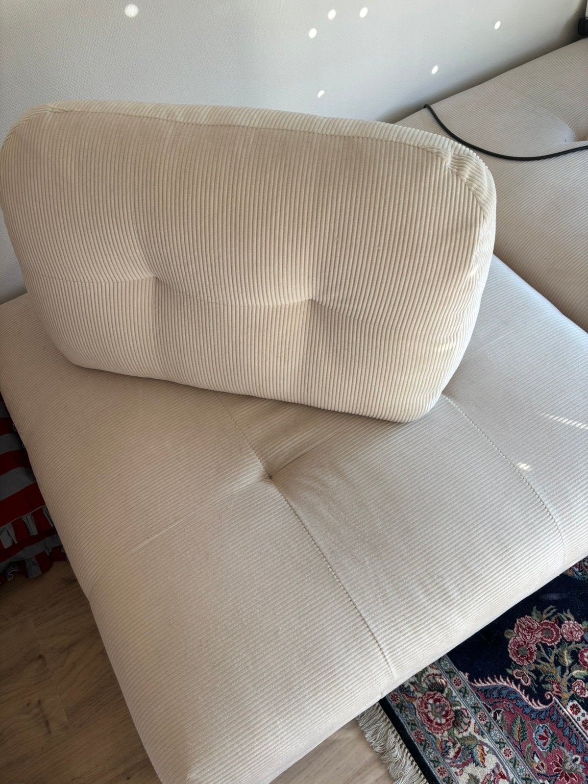 Loods 5 modulaire lounge elementenbank crème/wit ribstof, Huis en Inrichting, Banken | Bankstellen, Ophalen, Modern / Scandinavisch / Japandi