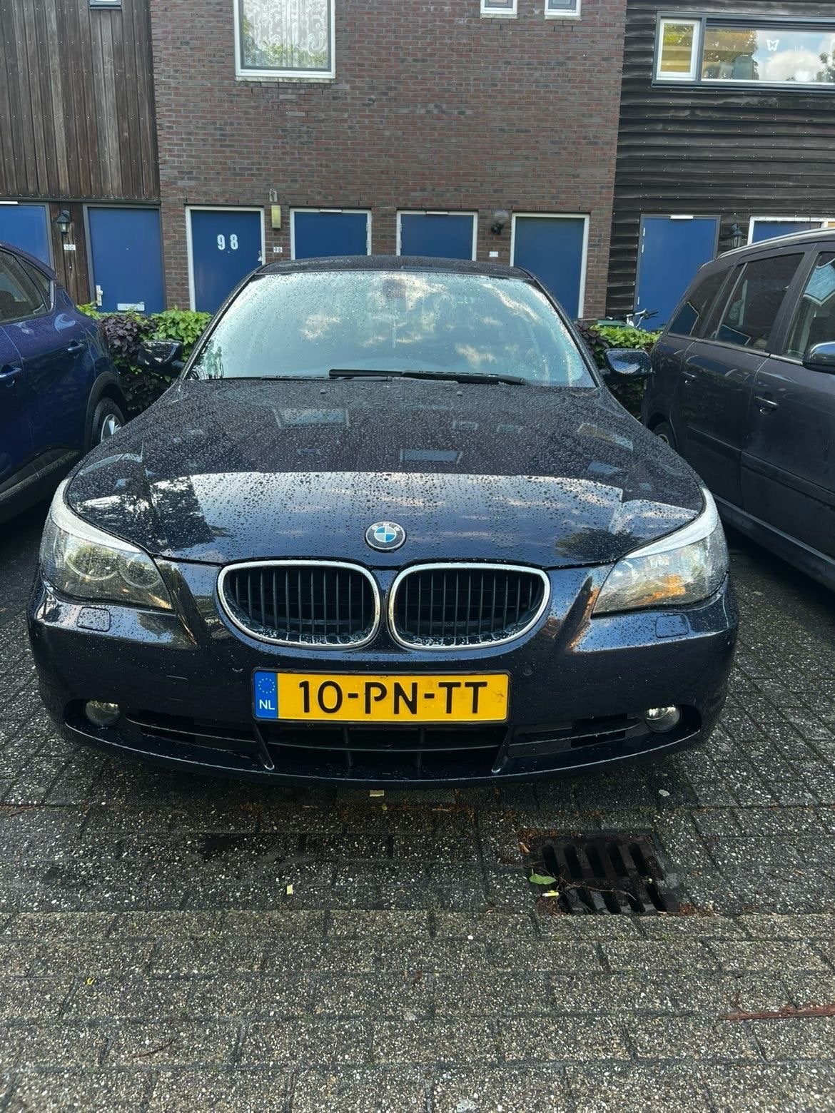 BMW 5-Serie 3.0 I 530 AUT 2004 Blauw, Auto's, BMW, Automaat, Achterwielaandrijving, 2000 kg, Blauw