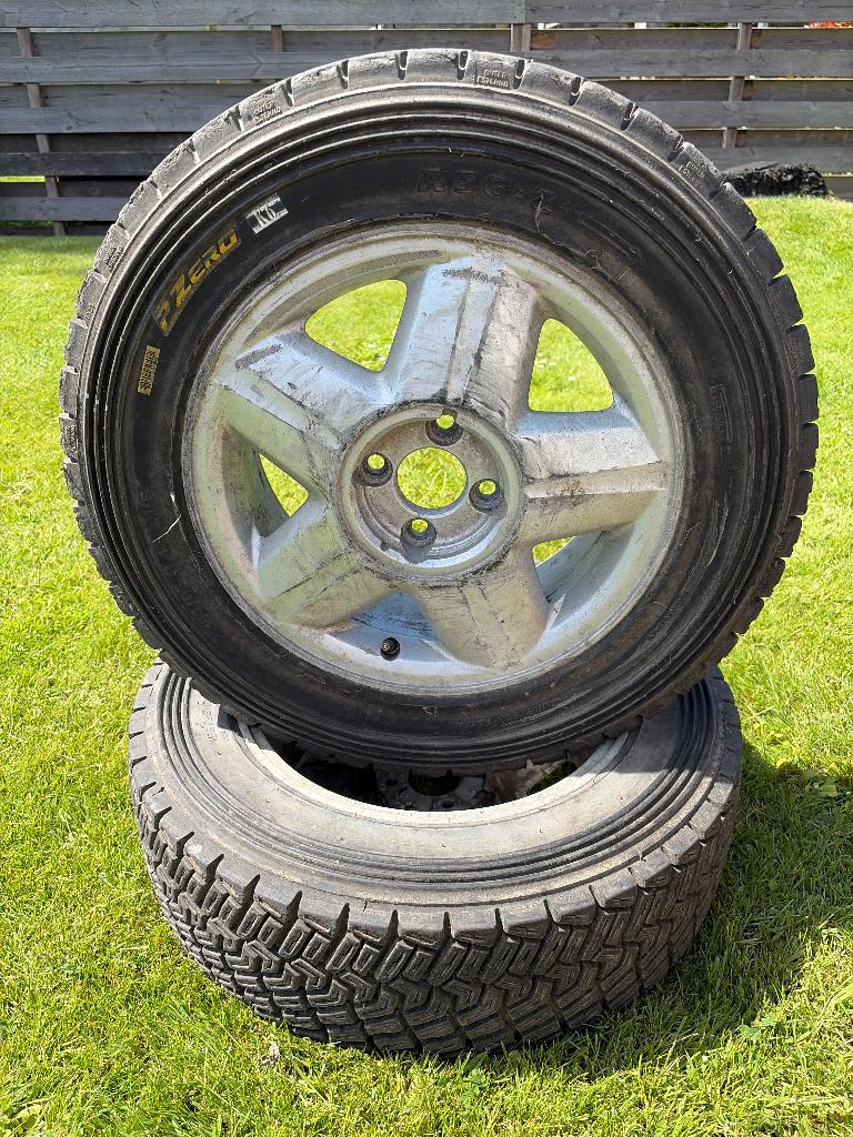 Pirelli K6 rally autocrossbanden 15 inch, Auto diversen, Ophalen of Verzenden, Gebruikt
