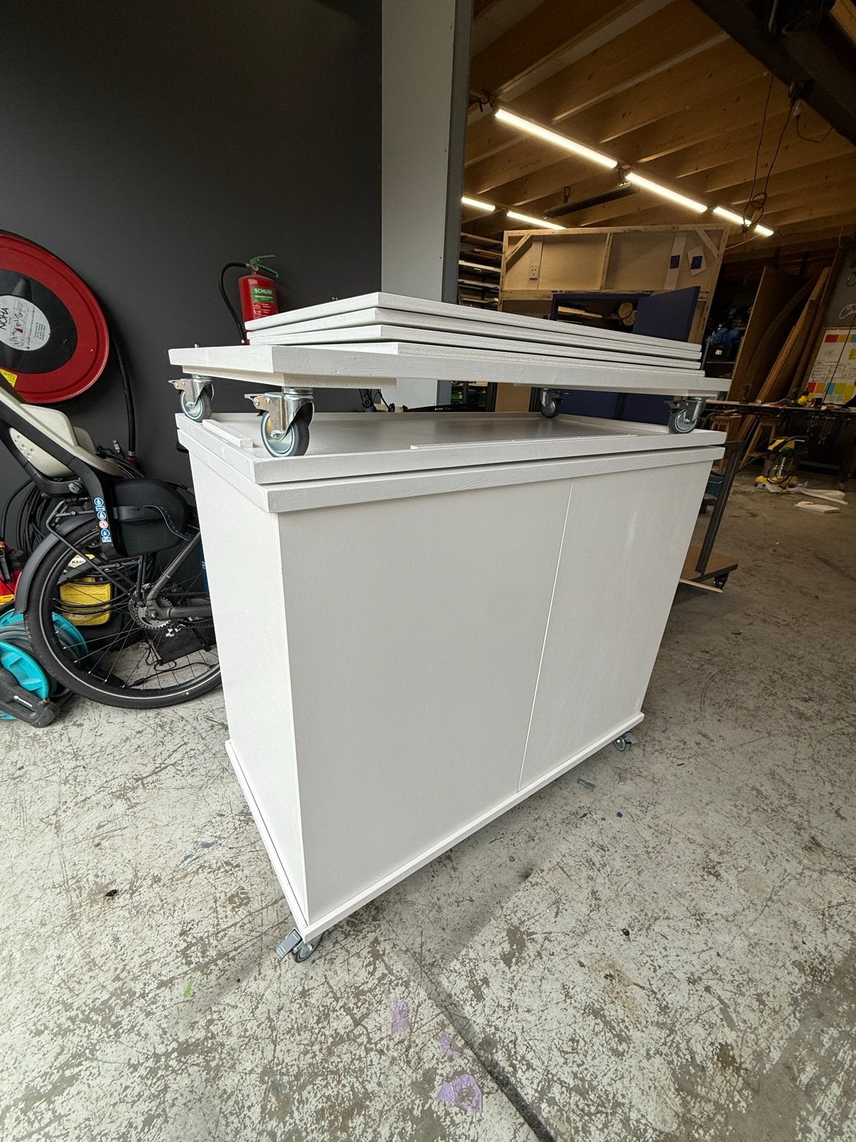2x Verrijdbare buffet / dj / balie meubel inklapbaar, Hout, Nieuw, Ophalen of Verzenden, Wit