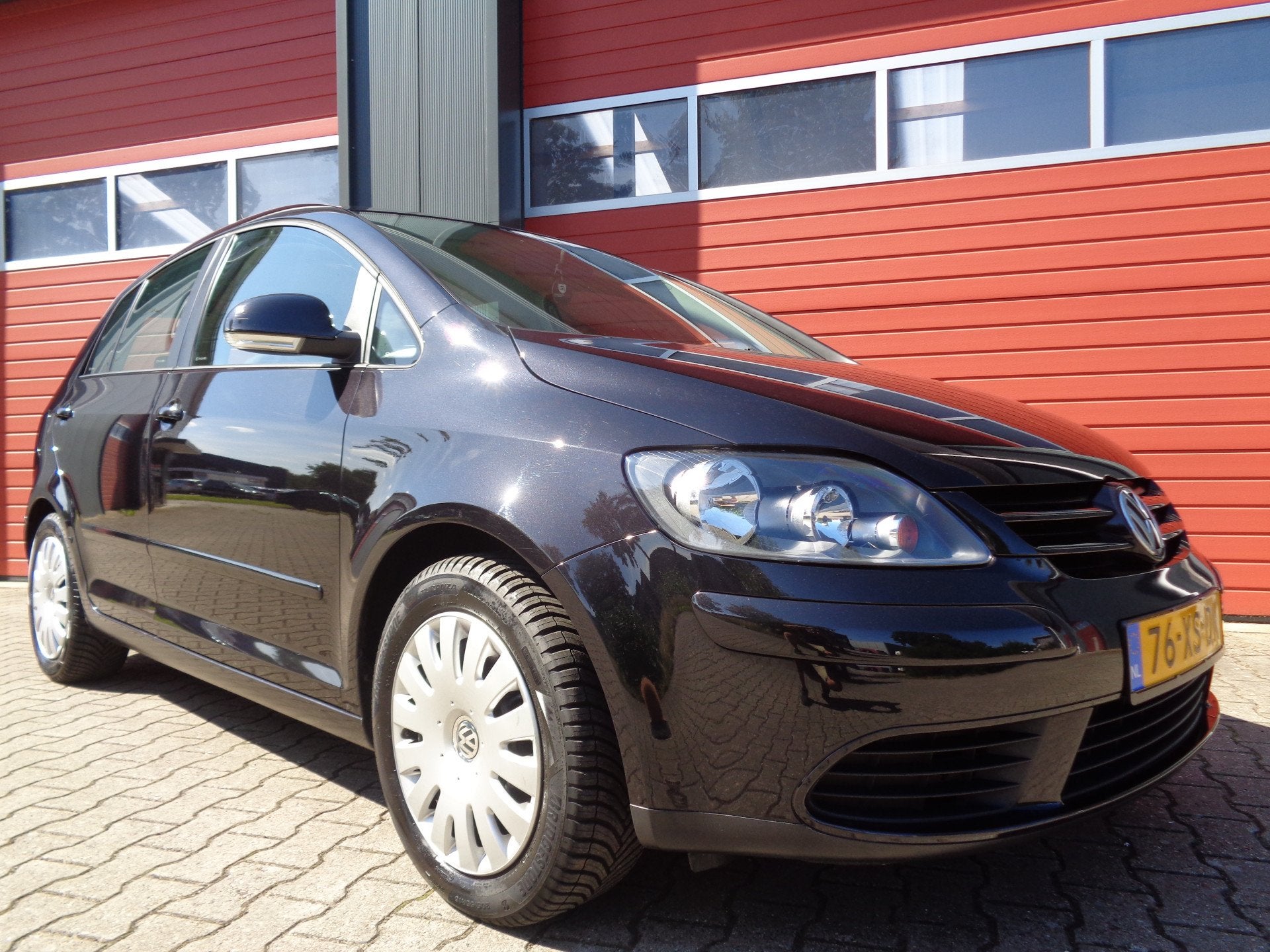 Volkswagen Golf Plus 1.6 Trendline 102PK Airco 60Dkm NAP NL-, Auto's, Gebruikt, 4 cilinders, 1283 kg, Zwart