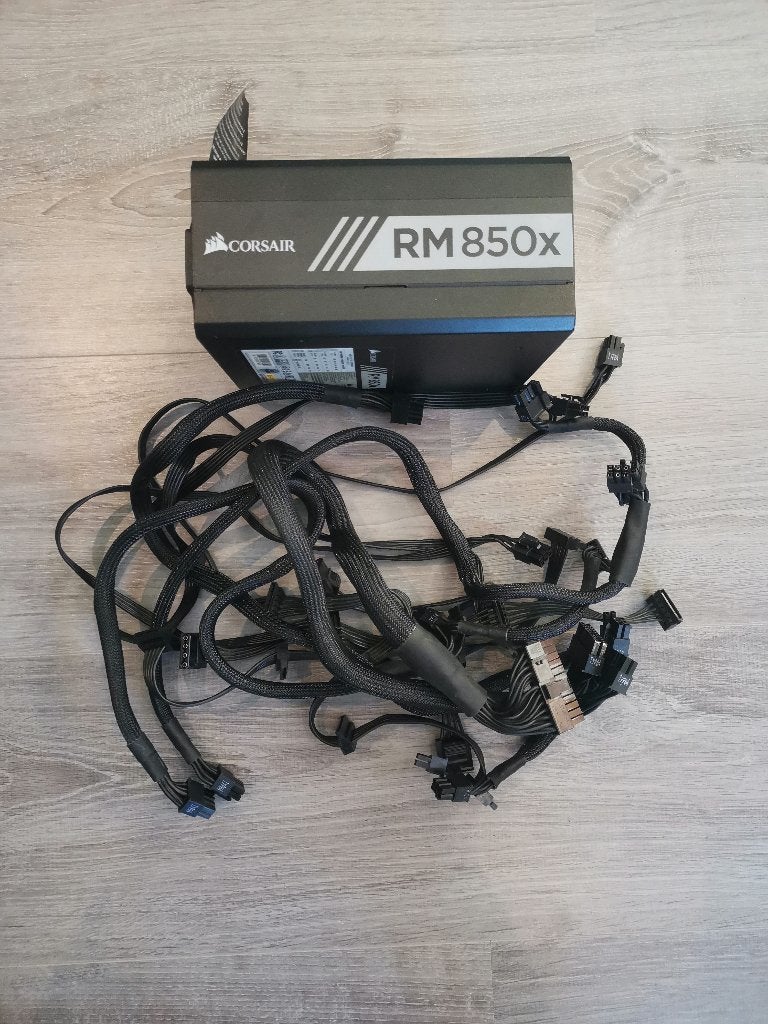 Corsair RM850 power supply, 850 Watt ATX voeding nette staat, Computers en Software, Ophalen of Verzenden, Gebruikt