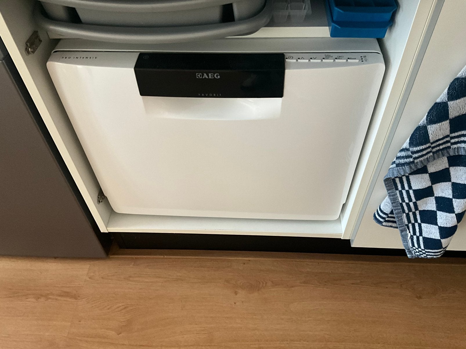 AEG Mini vaatwasser zgan weinig gebruikt / 6 couverts, Ophalen, Zo goed als nieuw, Minder dan 85 cm