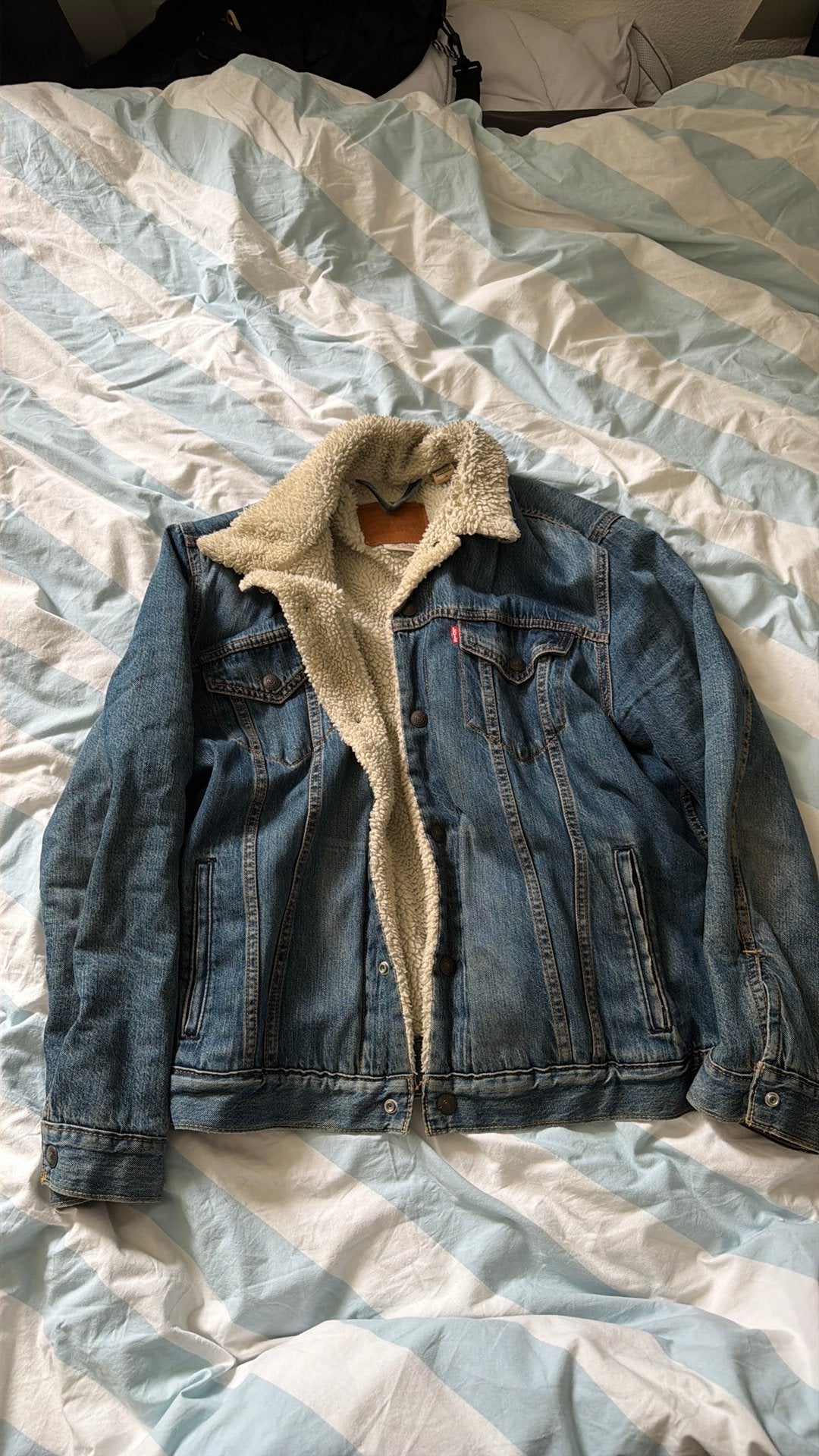 Levi’s jas Spijker blauw maat M, Ophalen, Gedragen, Maat 48/50 (M), Blauw