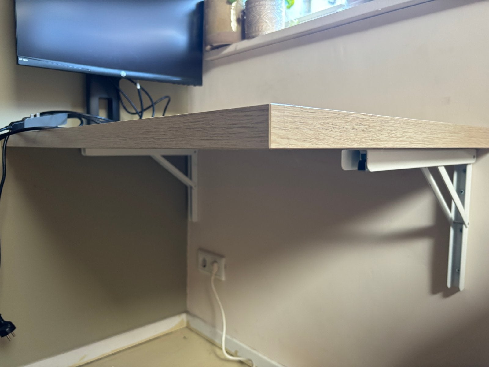 Inklapbaar wandbureau - ideaal voor kleine ruimtes 100x60cm, Ophalen, Gebruikt, Hout, Beige