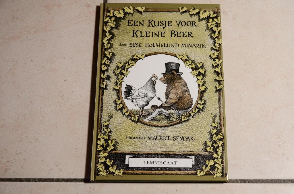 Een Kusje voor Kleine beer Else Homelund Minarik AVI 5 NIEUW, Boeken, Ophalen of Verzenden, Nieuw, Fictie algemeen