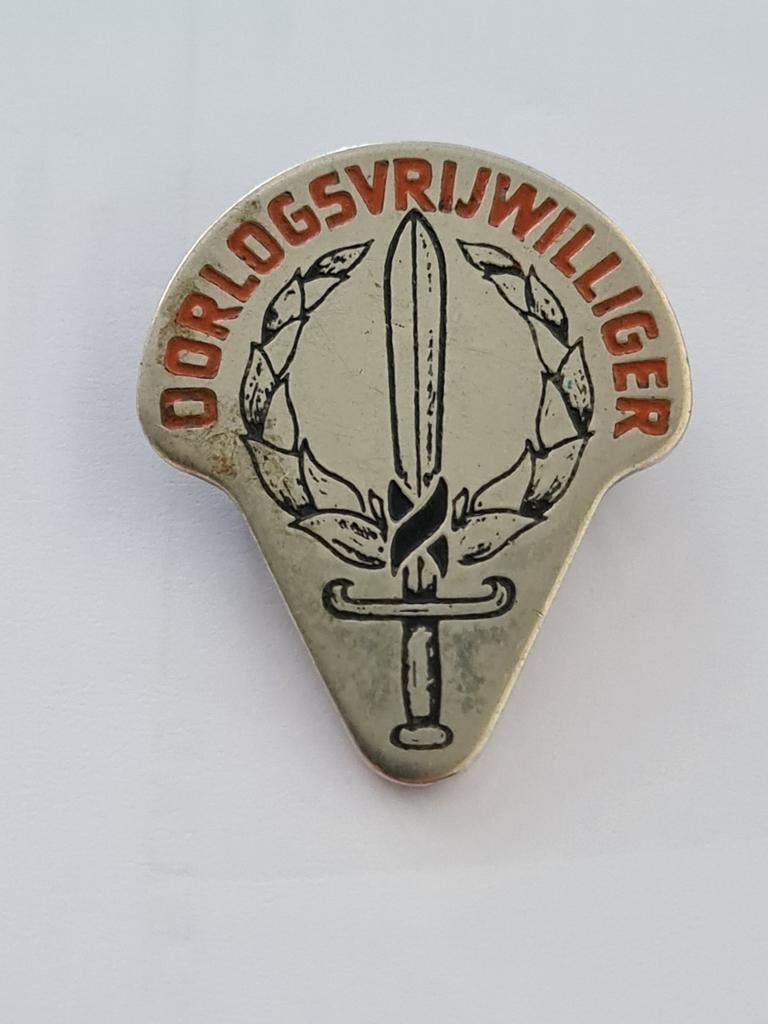 Speldje Oorlogsvrijwilliger Nederlands Indië, Verzamelen, Militaria | Algemeen, Ophalen of Verzenden, Landmacht, Nederland, Embleem of Badge