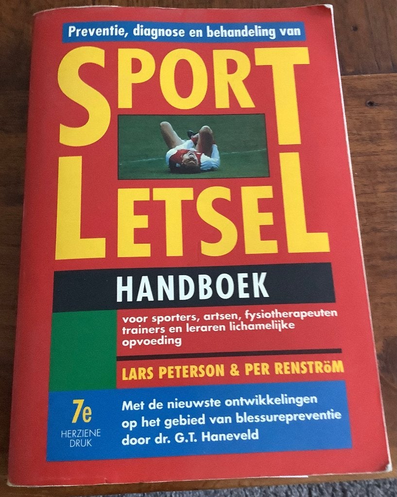 Sportletsel handboek, Boeken, Gelezen, G.T Haneveld, Ophalen of Verzenden, Overige sporten