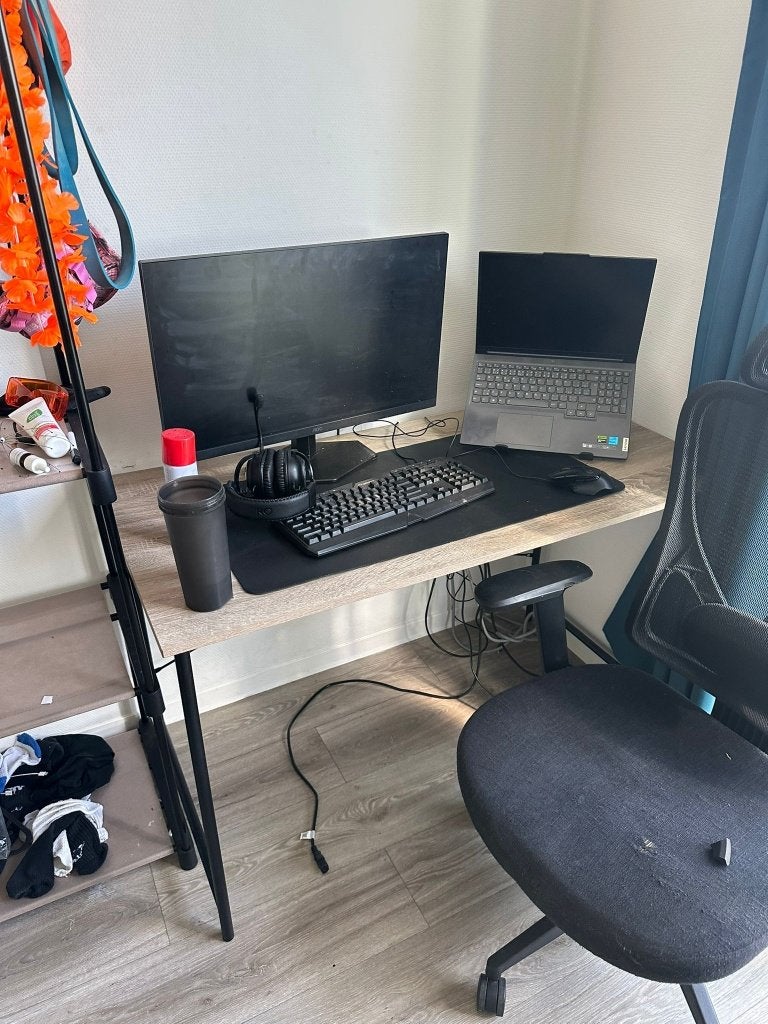 Office desk perfect condition, Demontabel, 120 cm, Hout, Bruin