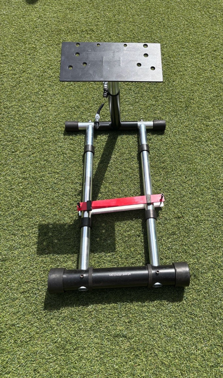 Wheel Stand Pro van Logitec, Spelcomputers en Games, Ophalen, Houder/standaard, PlayStation, Zo goed als nieuw