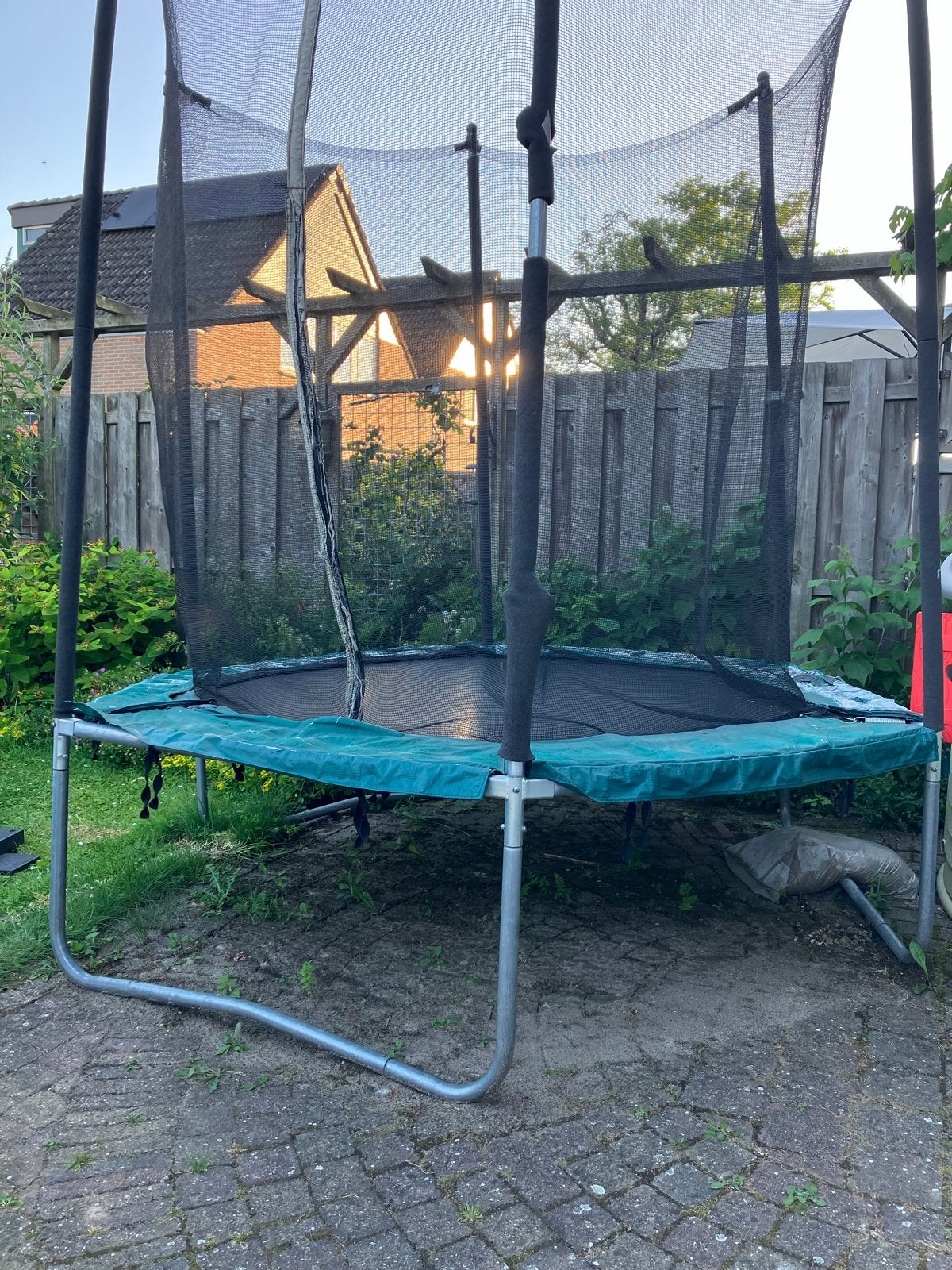 Decathlon Trampoline 240 cm - Veiligheidsnet beschadigd, Ophalen, Gebruikt