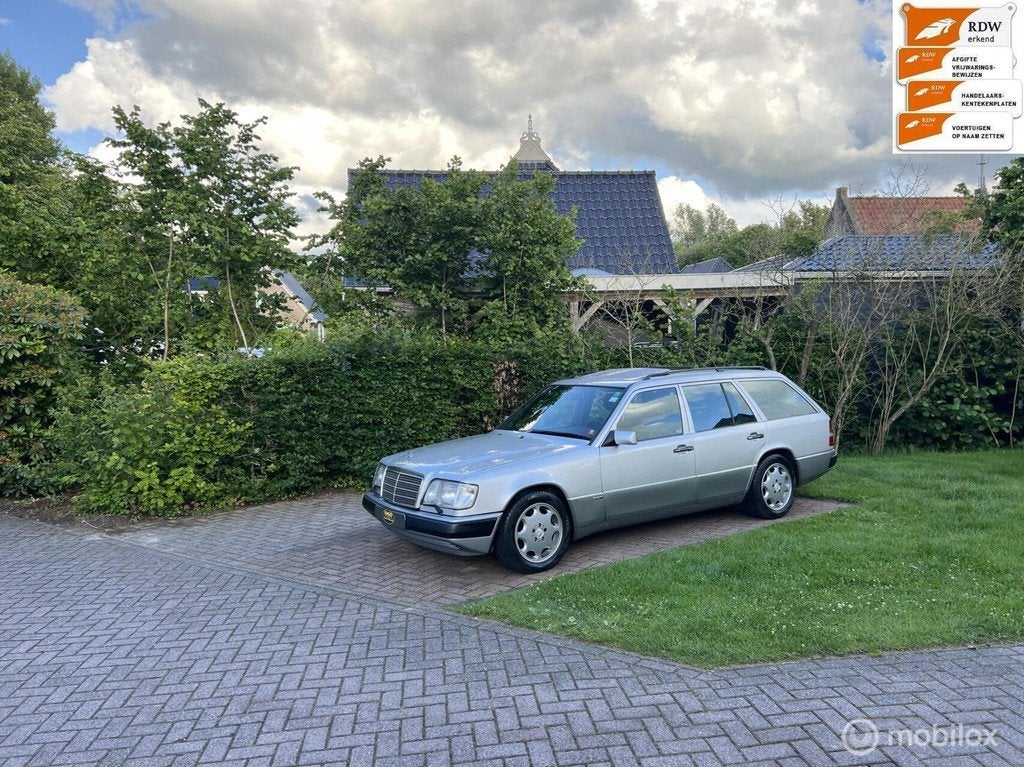 Nette Mercedes W124 Kombi 300TD/147pk Sportline 1991 Uniek!, Automaat, Achterwielaandrijving, Gebruikt, Diesel