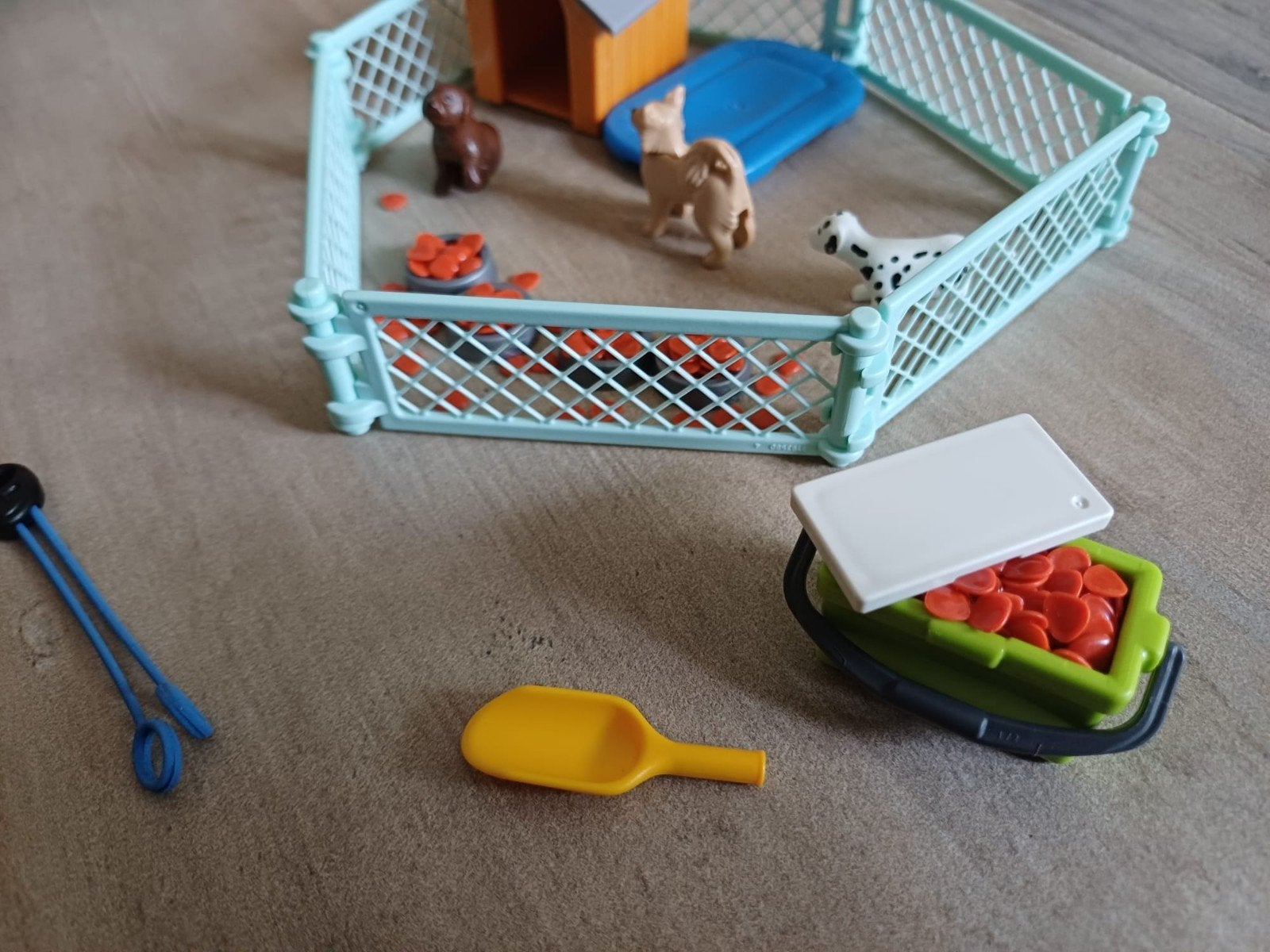 Playmobil Hondenopvang met hondentraining en puppy's, Gebruikt, Complete set, Overige typen, Ophalen of Verzenden