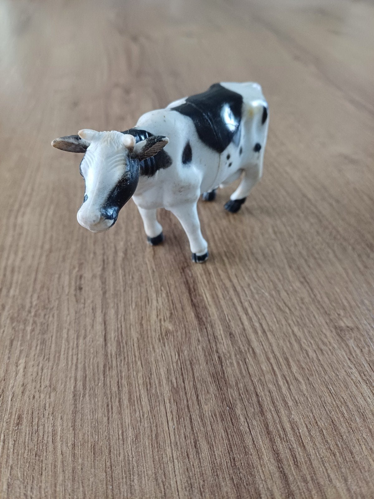 Mooie koe speelgoedfiguur - zwart-wit gevlekt, Ophalen of Verzenden, Zo goed als nieuw