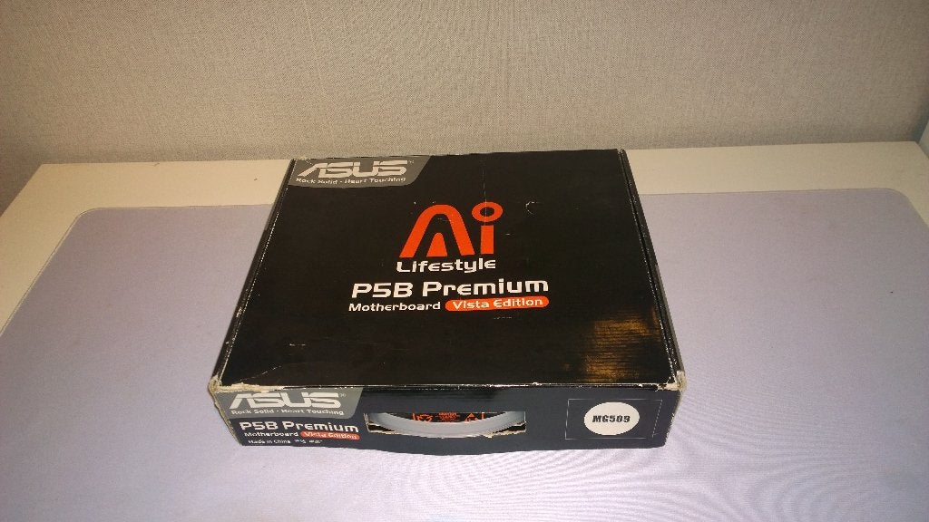 ASUS P5B Premium Vista Edition, Boxed, ScreenDUO, CPU, Computers en Software, Moederborden, Ophalen, Socket 775, Zo goed als nieuw