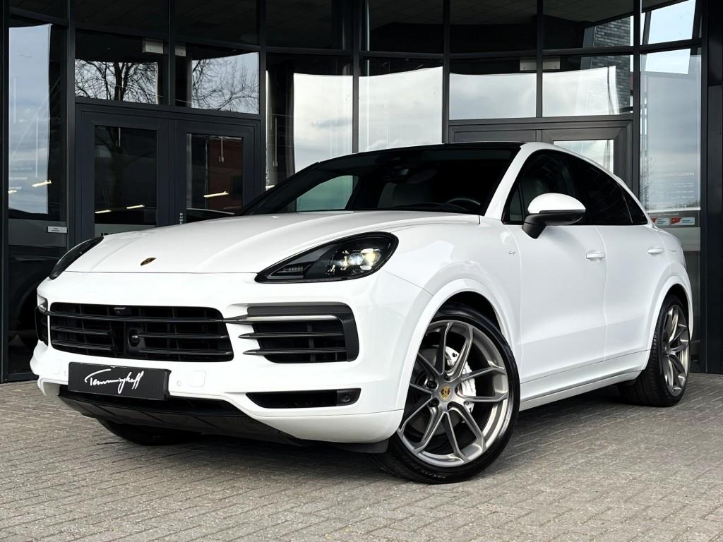 Porsche CAYENNE COUPE 3.0 E-HYBRID - PANO - BOSE - 22 INCH -, Automaat, 14 kWh, Gebruikt, 2995 cc