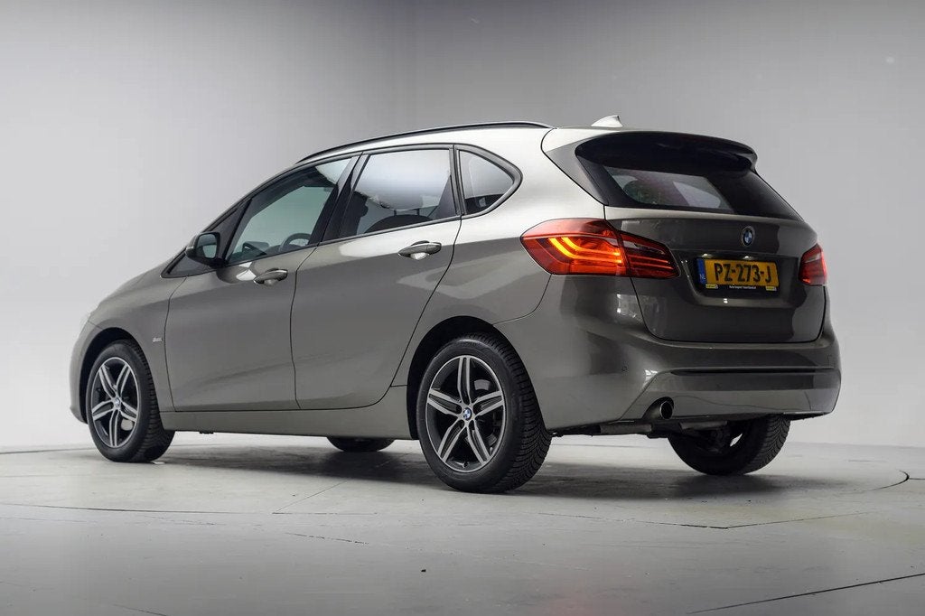 BMW 2 Serie Active Tourer 218i High Executive Aut. [ Sportst, Automaat, 1345 kg, 136 pk, Gebruikt