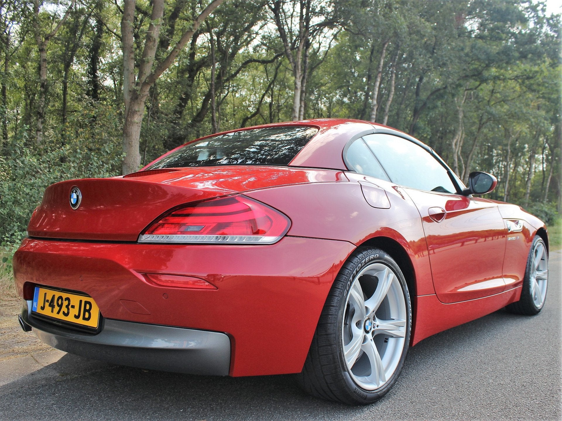 Foto 3 van BMW Z4 Roadster sDrive30i M-Sport Navigatie (bj 2010)