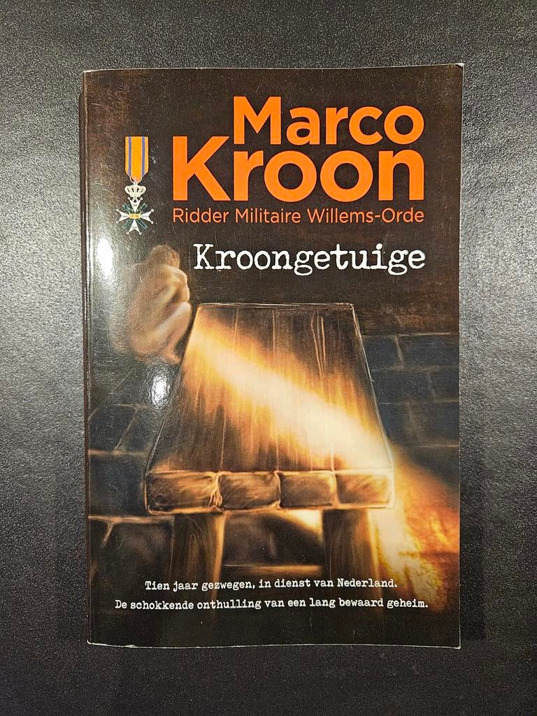 Marco Kroon - Kroongetuige (gesigneerd), Boeken, Overige Boeken, Zo goed als nieuw, Ophalen of Verzenden