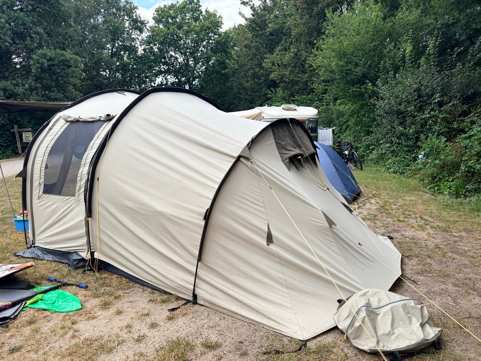 Ruime tunneltent voor 4 personen, Ophalen, Gebruikt, Tot en met 4