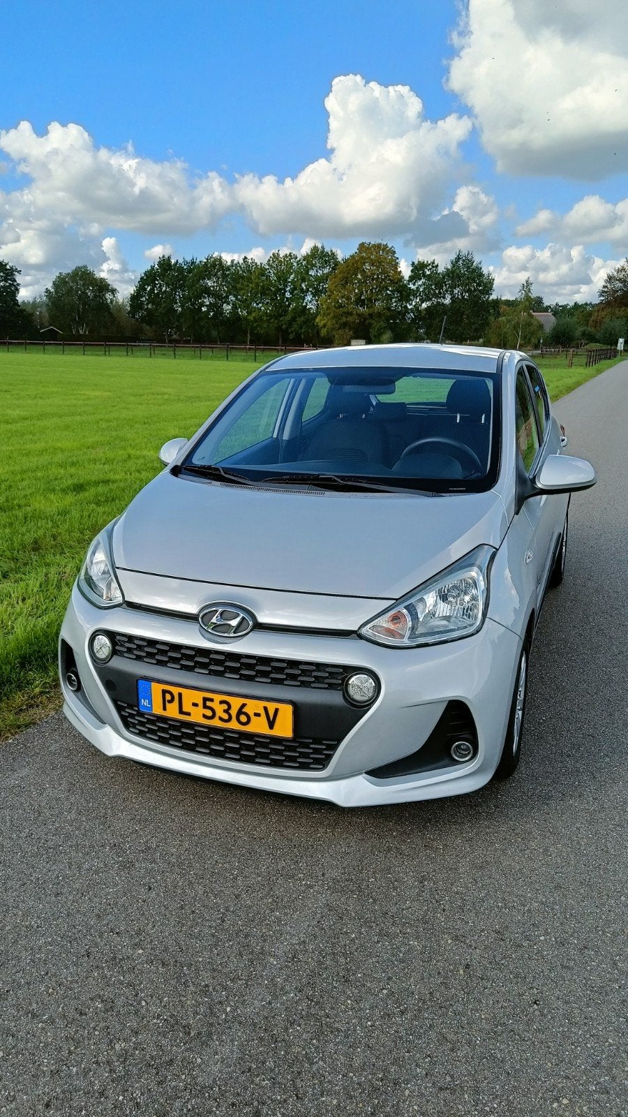 Hyundai i10 1.0i 66pk 2017 Grijs