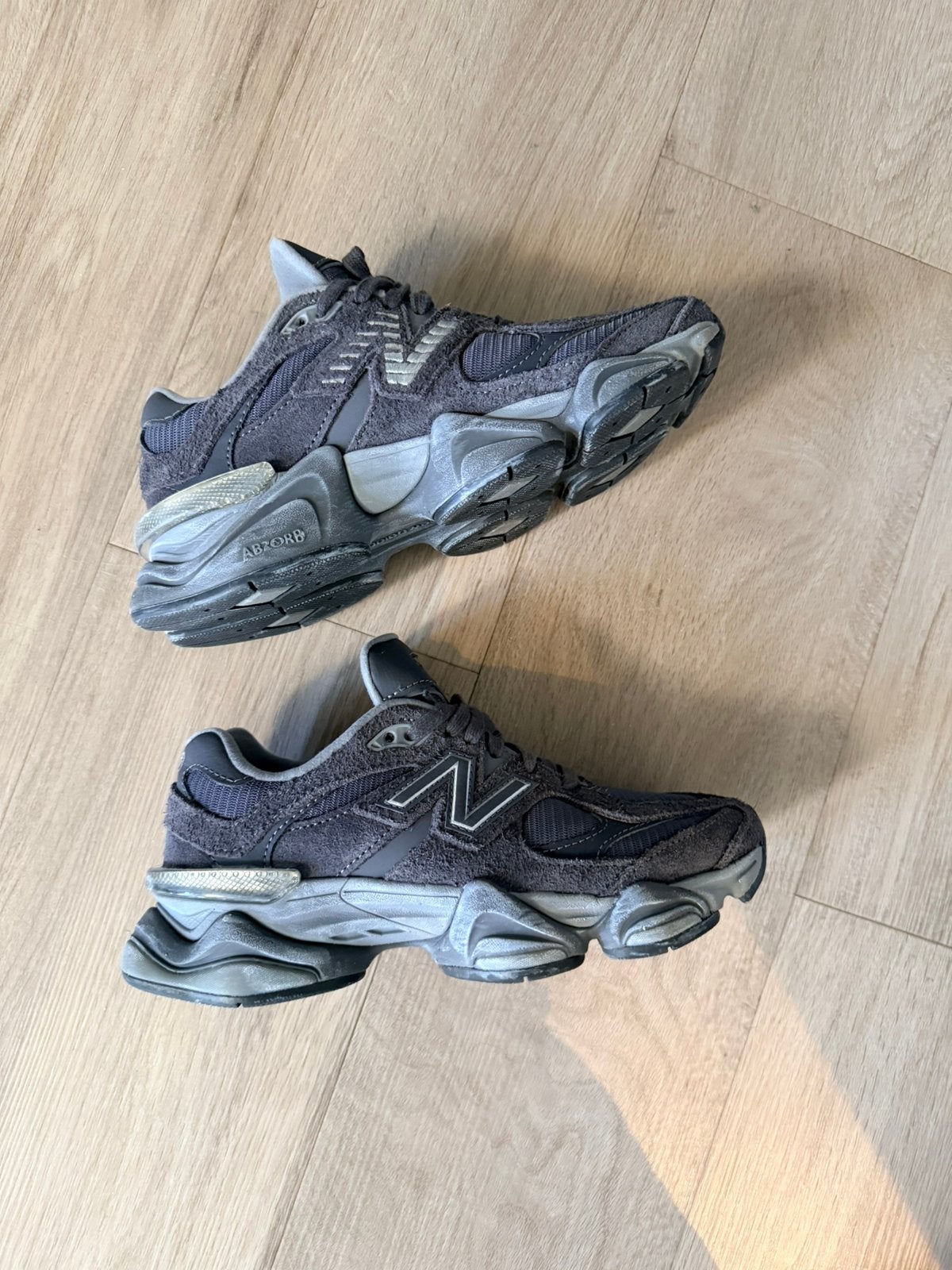 New balance 9060 maat 37, Ophalen of Verzenden, Grijs, Sneakers of Gympen, Zo goed als nieuw