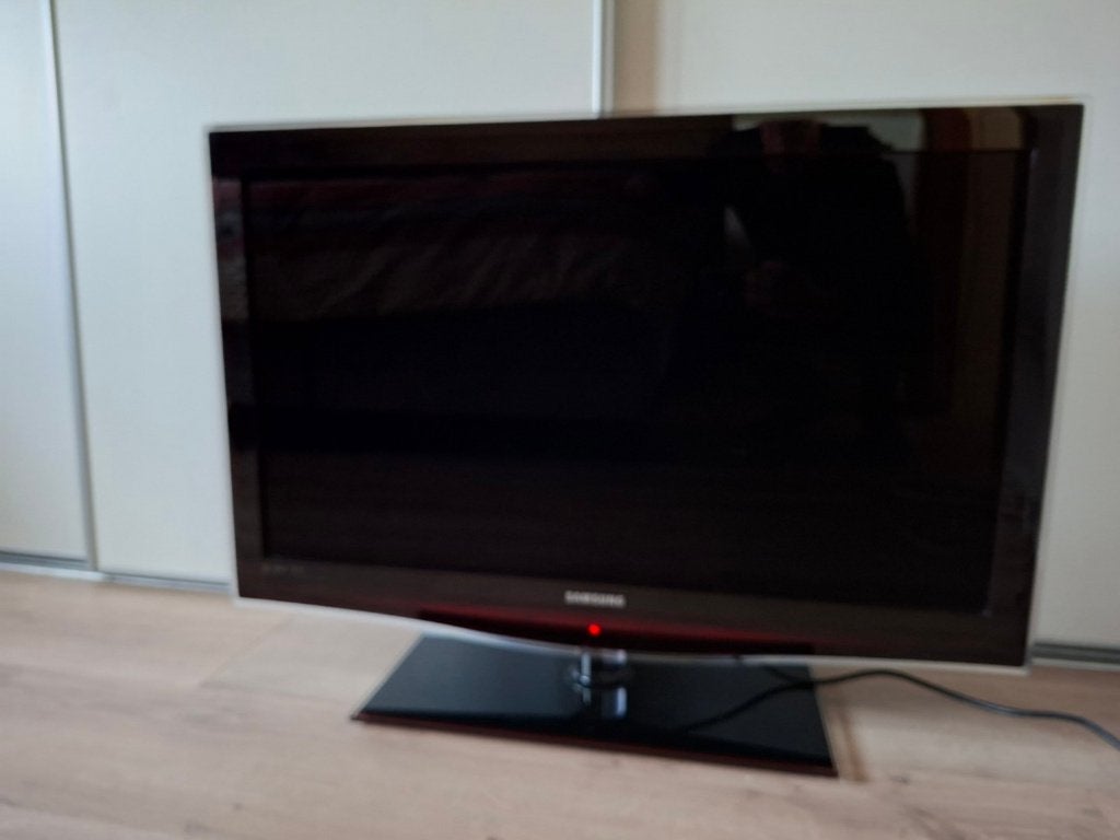 Samsung LCD Full HD tv 37", incl. toebehoren, Ophalen, Gebruikt, LCD, 80 tot 100 cm