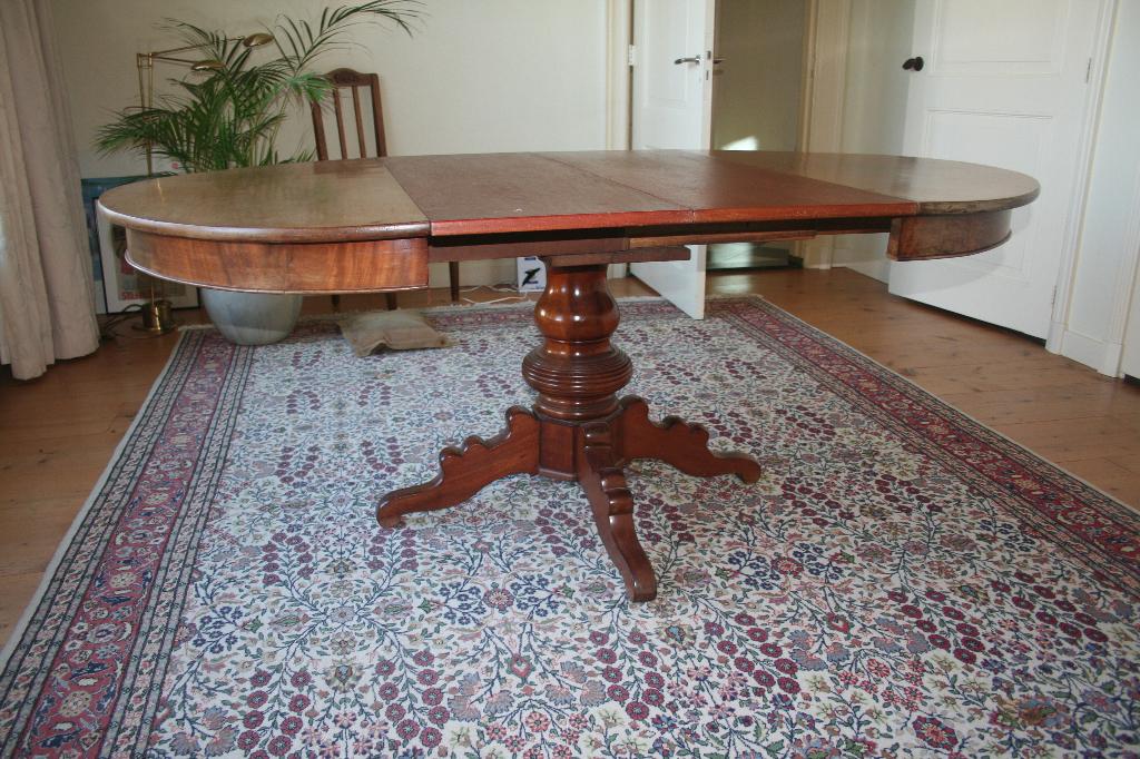 oude mahonie ronde tafel, Ophalen