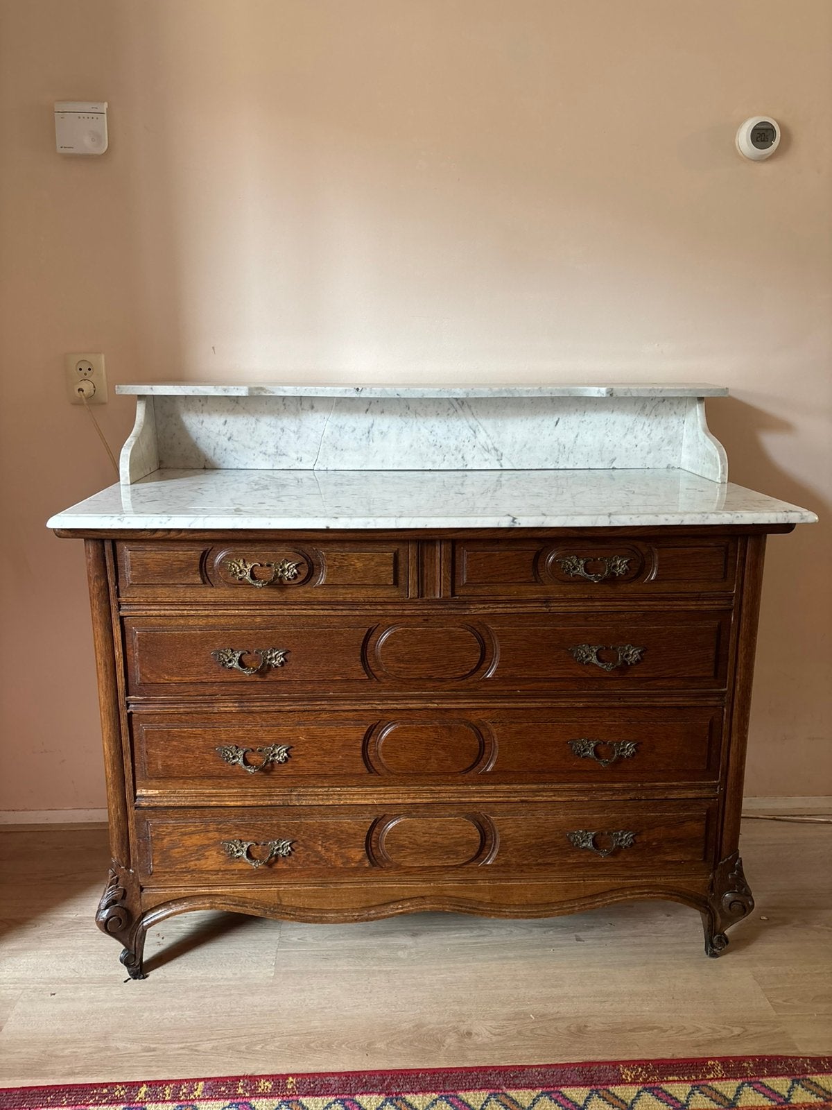 Antieke Franse commode met Carrara marmeren blad, Ophalen, Zo goed als nieuw, 25 tot 50 cm, 100 tot 150 cm