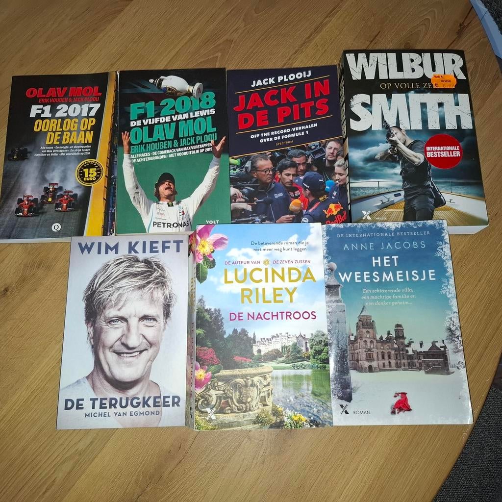 Diverse boeken: sport en romans in goede staat, Boeken, Romans, Zo goed als nieuw, Ophalen of Verzenden