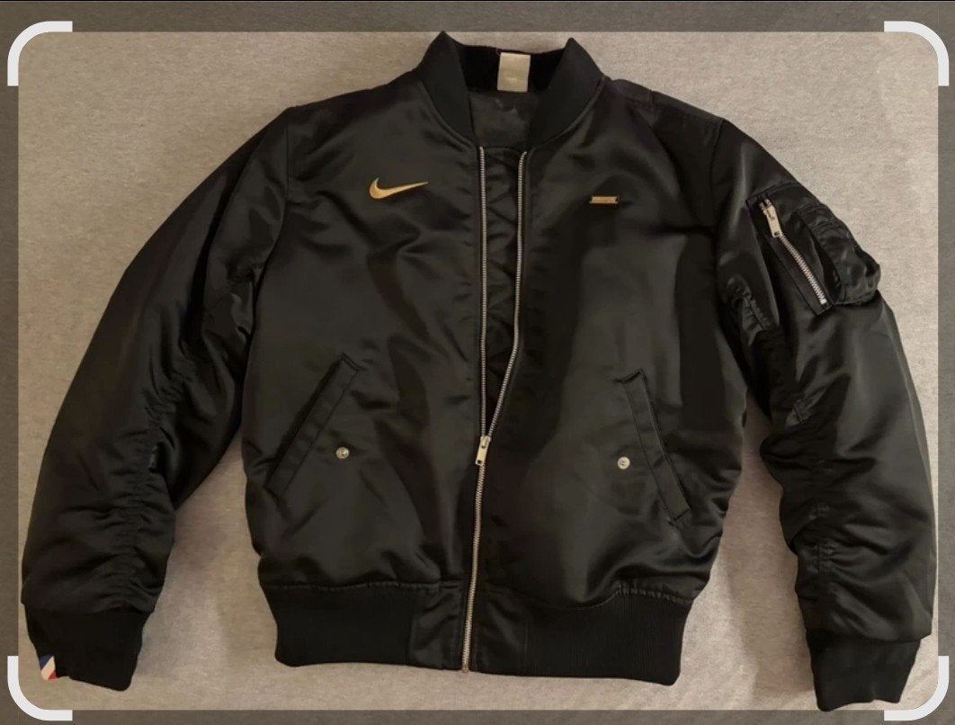 Supertof NIKE unisex bomber jack jas special edition, Kleding | Heren, Zwart, Nike, Ophalen of Verzenden, Zo goed als nieuw