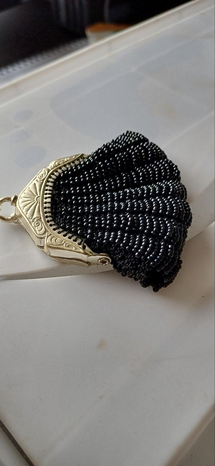 Vintage Zwart Kralen Portemonnee met Metalen Sluiting, Antiek en Kunst, Ophalen of Verzenden