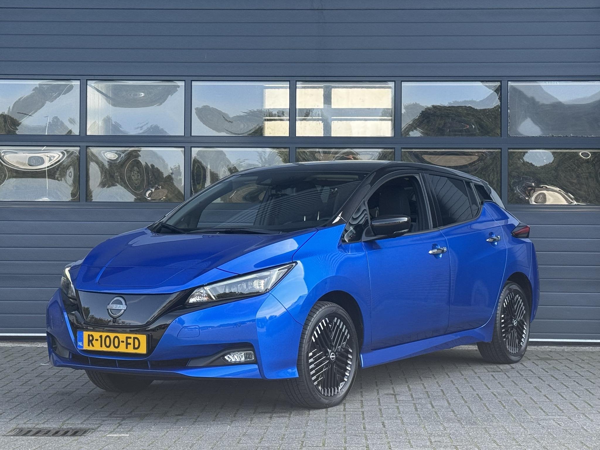 NISSAN LEAF E+ TEKNA 62 kWh (96% SOH) I GROOT ACCUPAKKET I 3, Auto's, Gebruikt, Huisgarantie, Lichtsensor, Met garantie (alle)