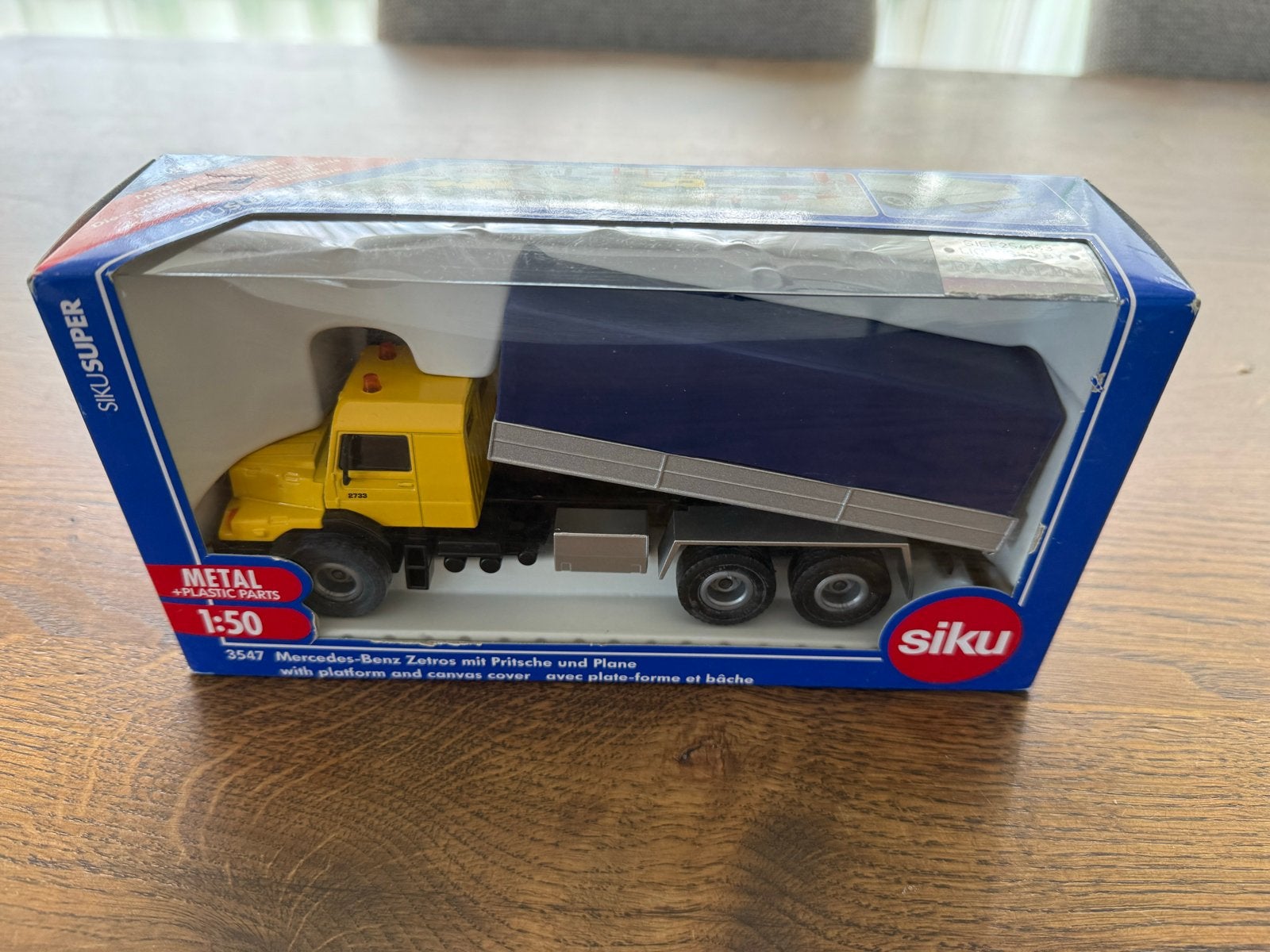 Siku Super Mercedes-Benz Zetros met huif - Nieuw in doos, Kinderen en Baby's, Speelgoed | Speelgoedvoertuigen, Ophalen of Verzenden
