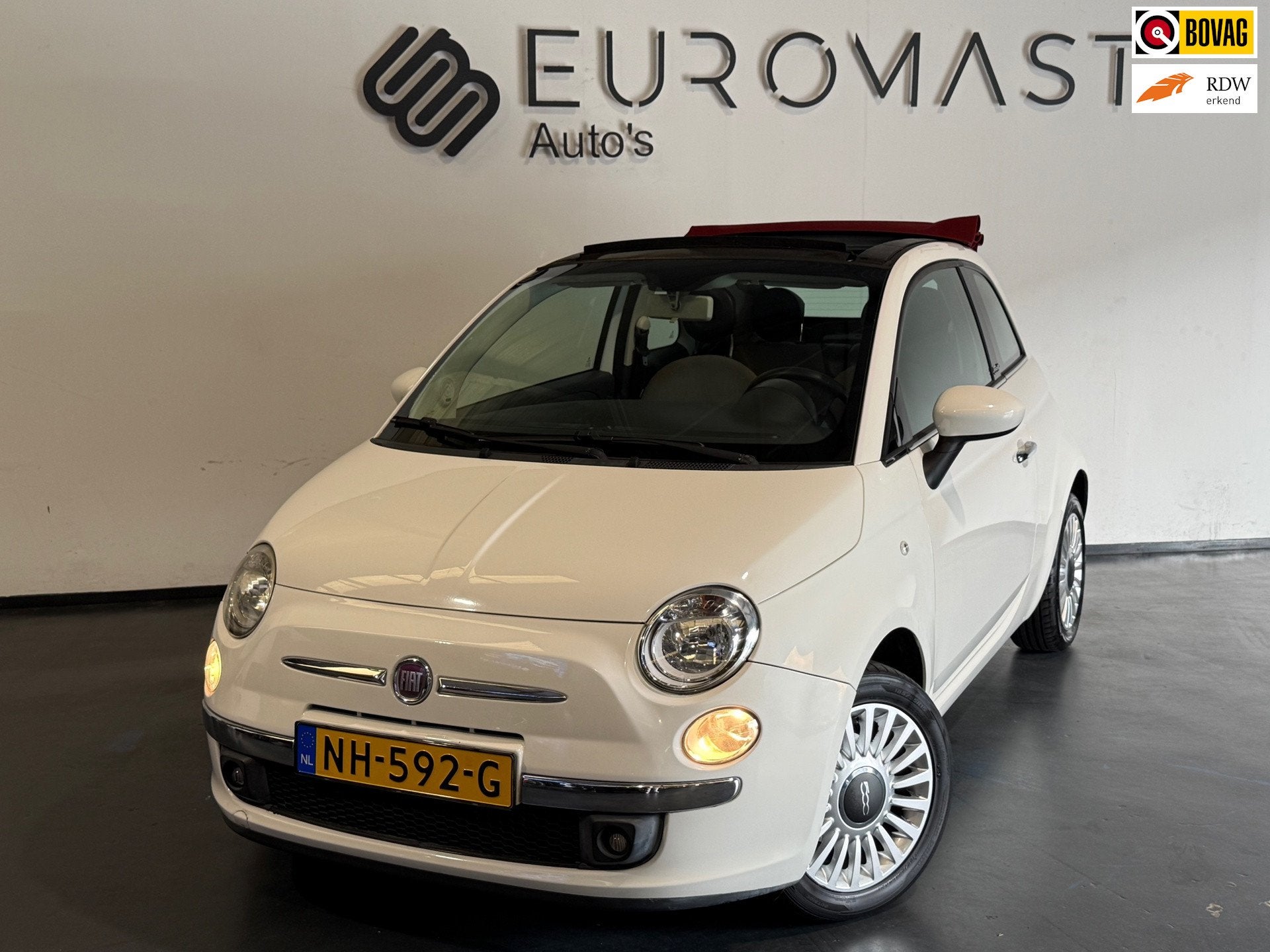 Fiat 500 C 0.9 TwinAir Lounge Cabrio Airco Nieuwe Apk, Auto's, Euro 5, 86 pk, Gebruikt, 31 €/maand
