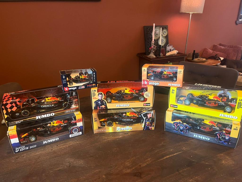 Complete Max Verstappen 1:24 collectie,2017/2023,Special, Auto, 1:32 tot 1:50, Nieuw, Ophalen