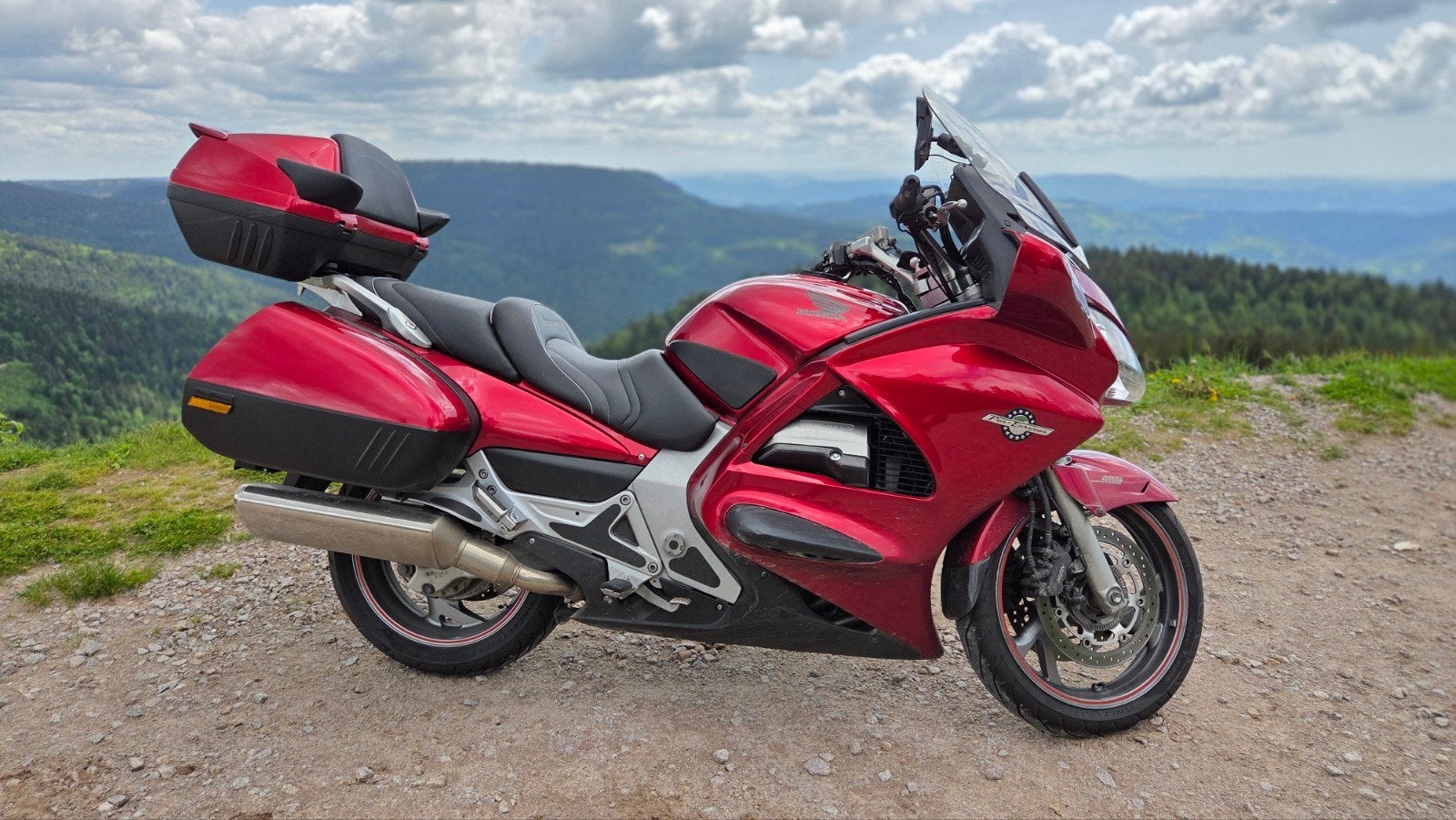 Honda ST1300 Pan European 2010 - Zeer mooi en met onderhouds, Motoren, Motoren | Honda, Particulier, Toermotor, meer dan 35 kW