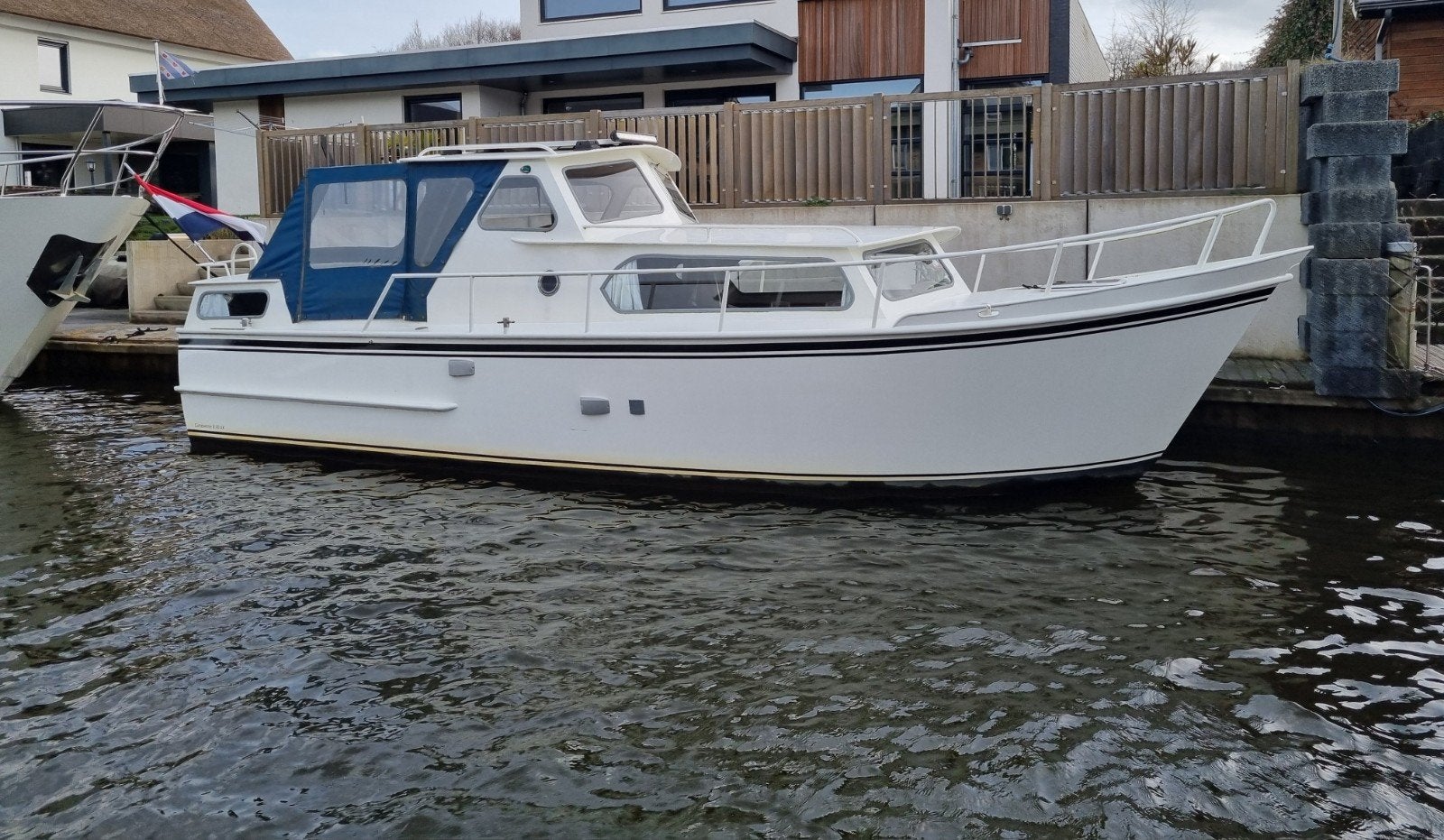 Curtevenne 830 AK –Nette complete kruiser (veel vernieuwd), 9 m, Gebruikt, Binnenboordmotor, Diesel