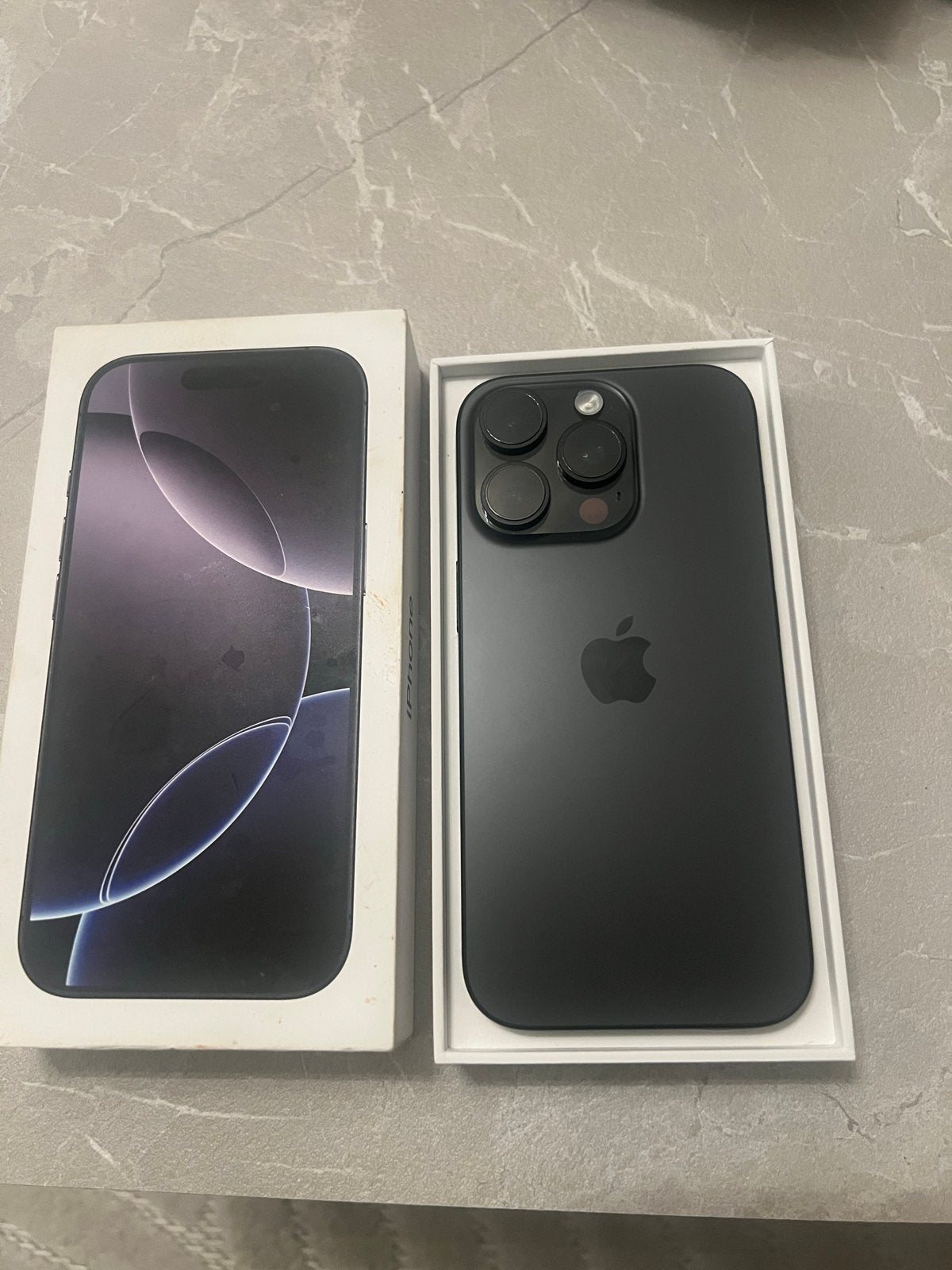 iPhone 16 Pro - Zeer nette staat, 91% batterij, met factuur, Telecommunicatie, Mobiele telefoons | Apple iPhone, Ophalen of Verzenden
