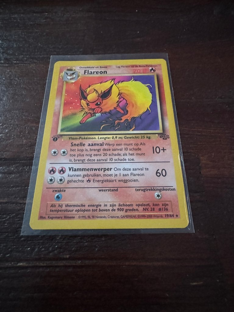 Pokémon Jungle 1st edition 19/64 Flareon (Nederlands), Ophalen of Verzenden, Zo goed als nieuw, Losse kaart