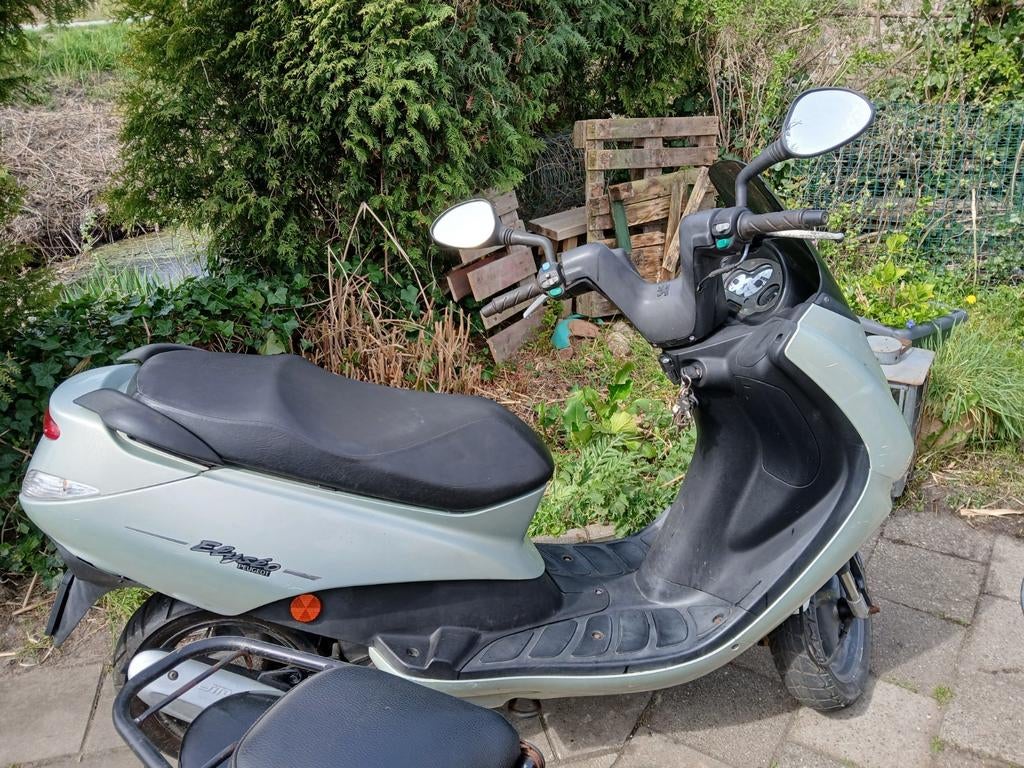 Peugeot elisio, Fietsen en Brommers, Gebruikt, Overige modellen, Maximaal 45 km/u, 70 cc