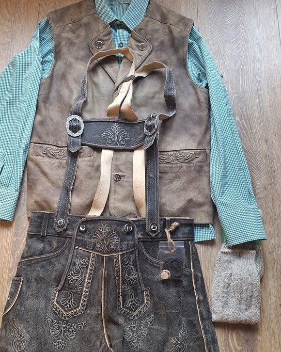 Lederhose 48 vest leer overhemd kousen oktoberfeest Trachten, Ophalen of Verzenden, Zo goed als nieuw, Maat 48/50 (M)