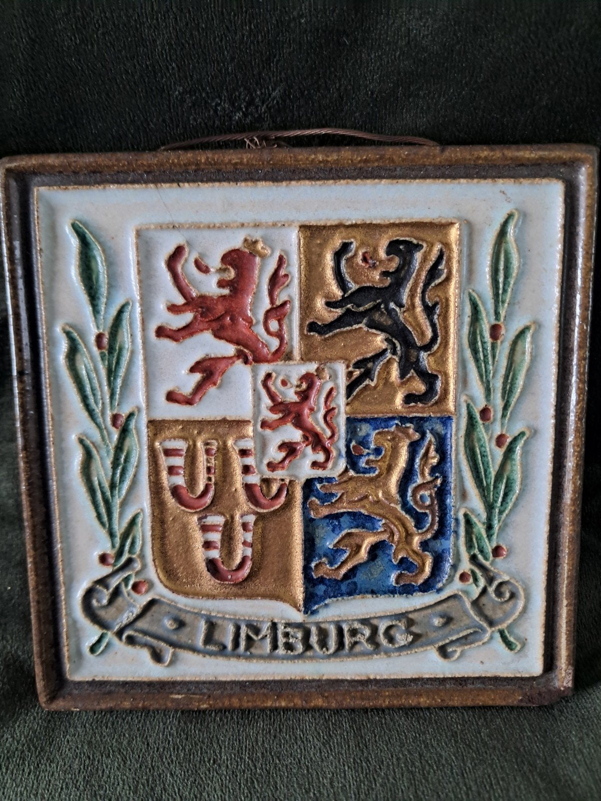 Porcelyne fles tegel met het wapen van Limburg, Antiek en Kunst, Ophalen of Verzenden