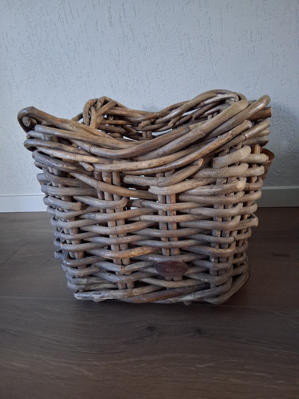 Hoffz mand, Ophalen, Zo goed als nieuw, Vierkant, Riet