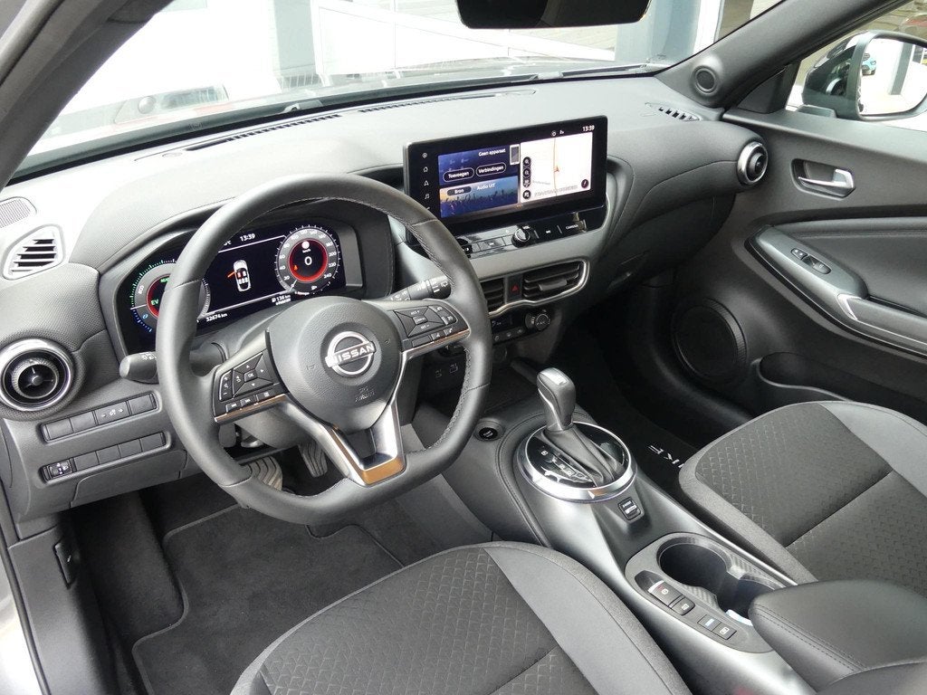Nissan Juke 1.6 Hybrid N-Design *t/m 10de bouwjaar garantie!, Auto's, Nissan, Stof, Gebruikt, Automatische klimaatregeling, Bedrijf